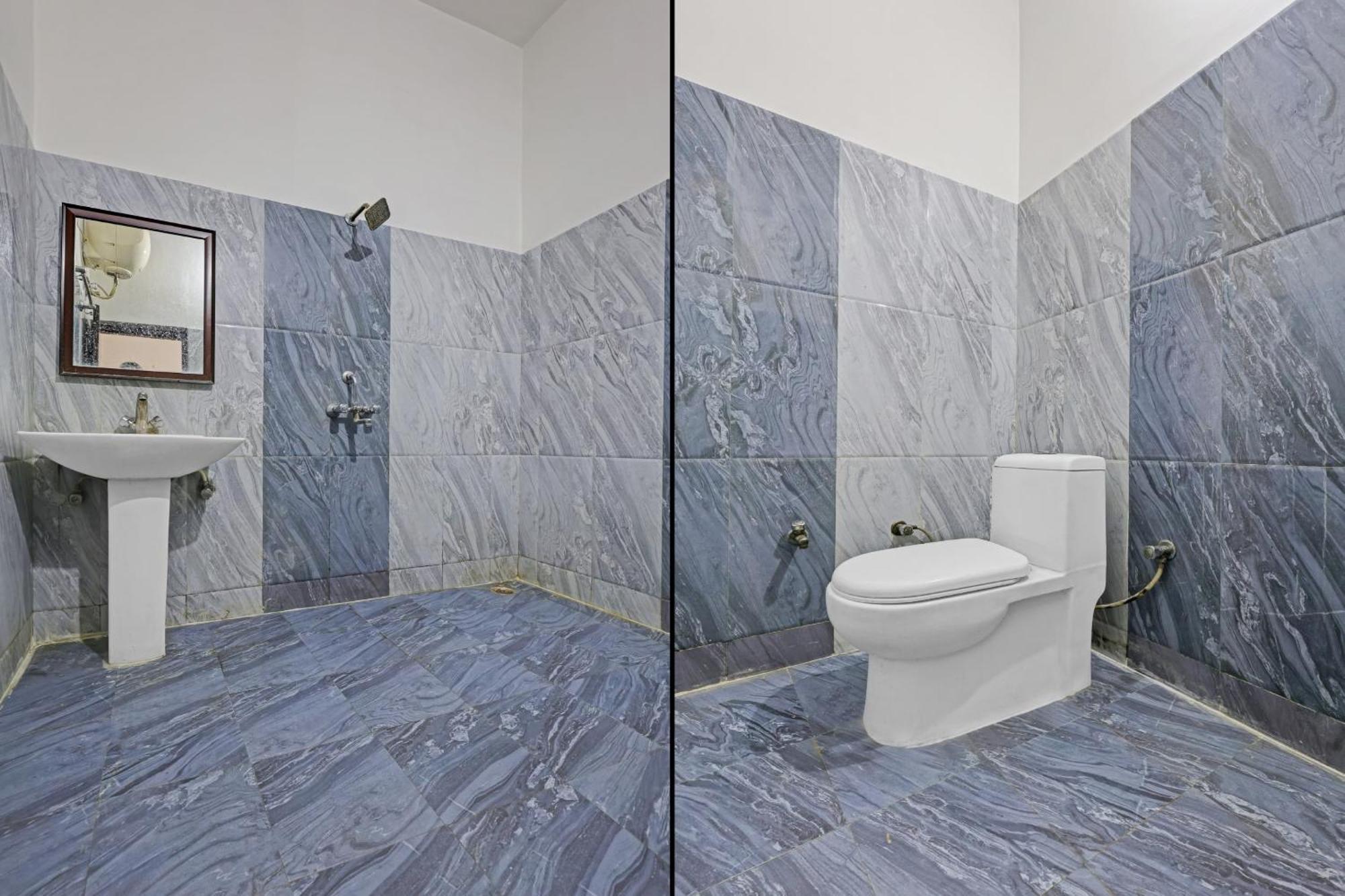 Spot On 81167 Hotel Asdr Rudrapur Bagian luar foto