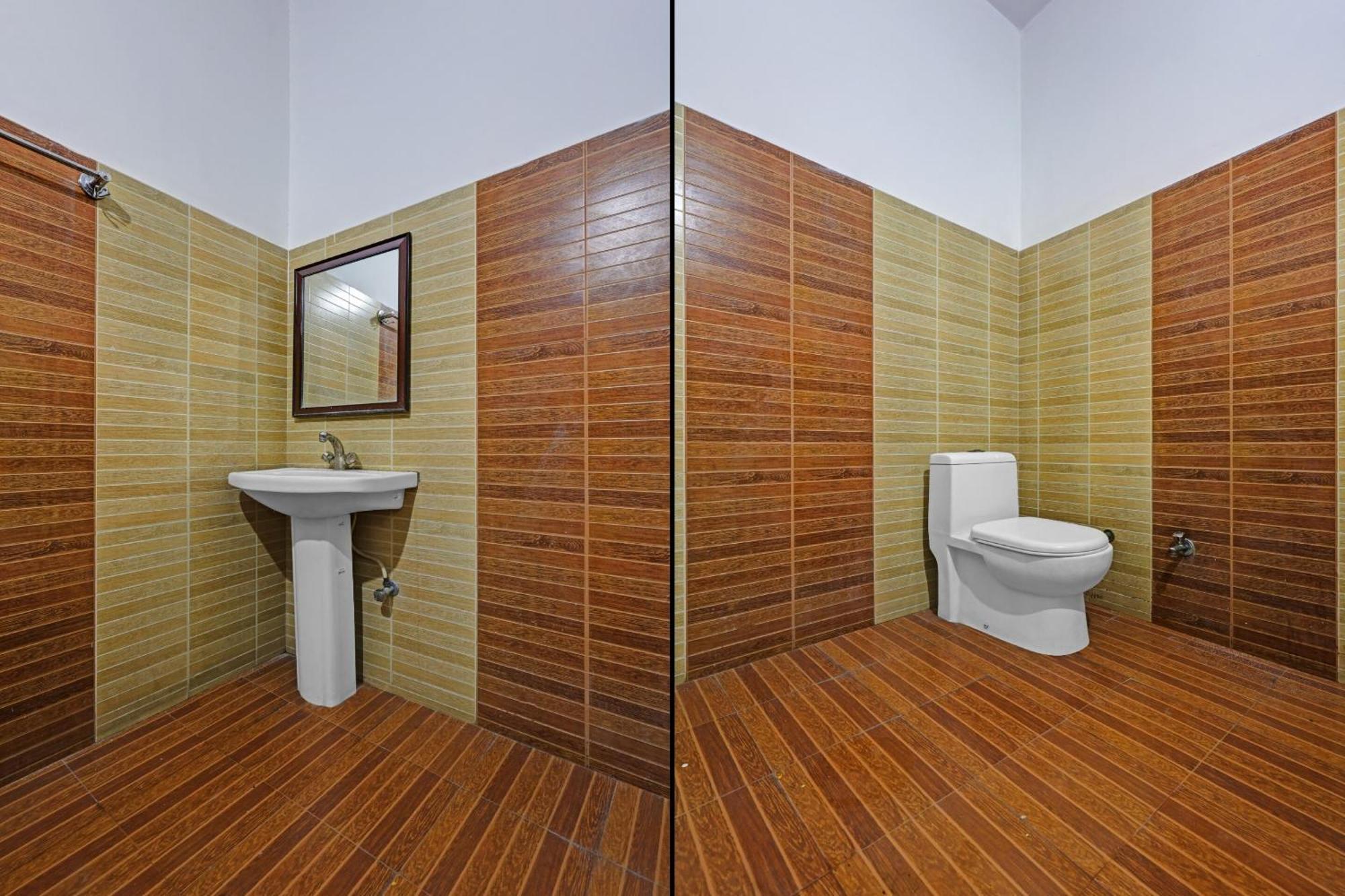 Spot On 81167 Hotel Asdr Rudrapur Bagian luar foto