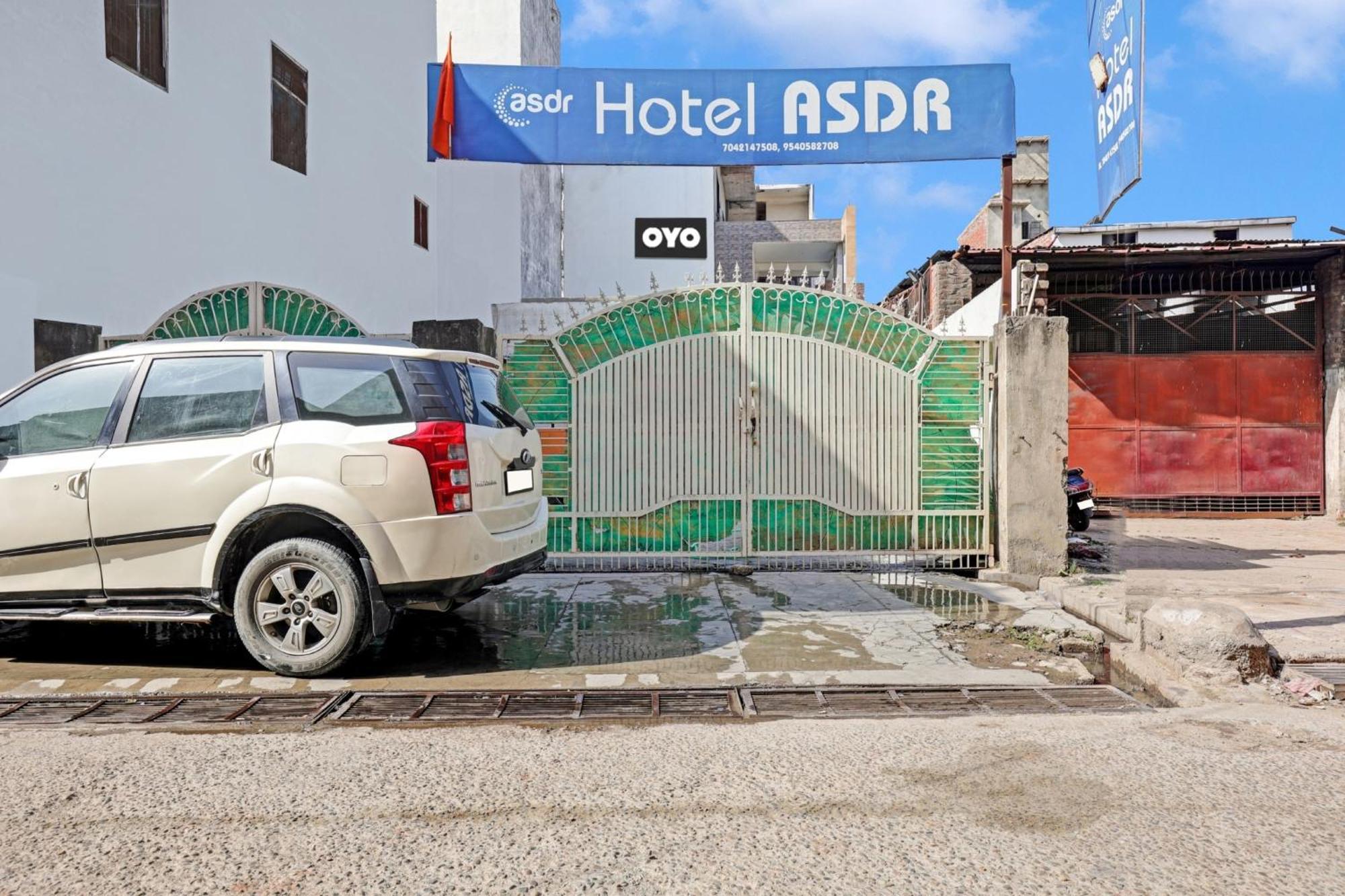 Spot On 81167 Hotel Asdr Rudrapur Bagian luar foto