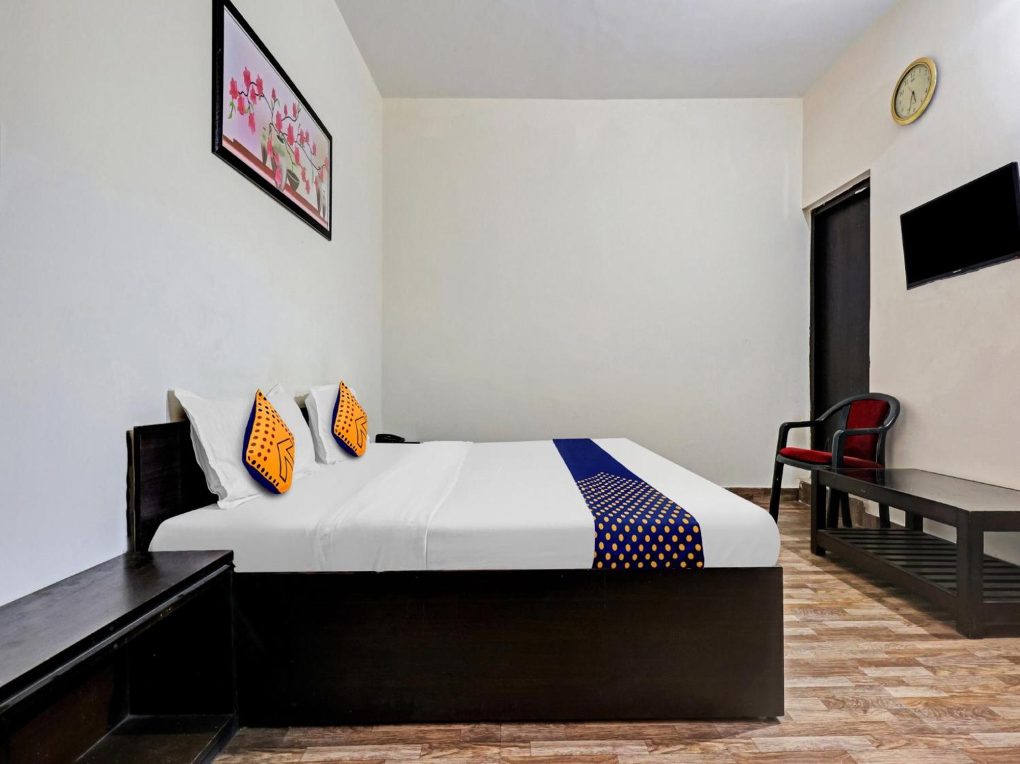 Spot On 81167 Hotel Asdr Rudrapur Bagian luar foto